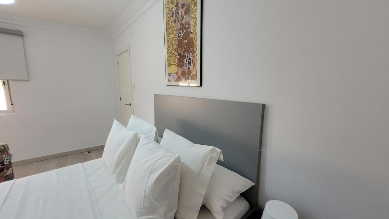 Apartaments B O D Collblanc L'Hospitalet de Llobregat Exterior photo